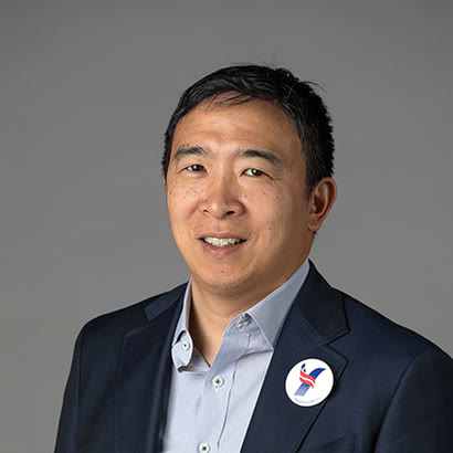 Portrait of Andrew Yang